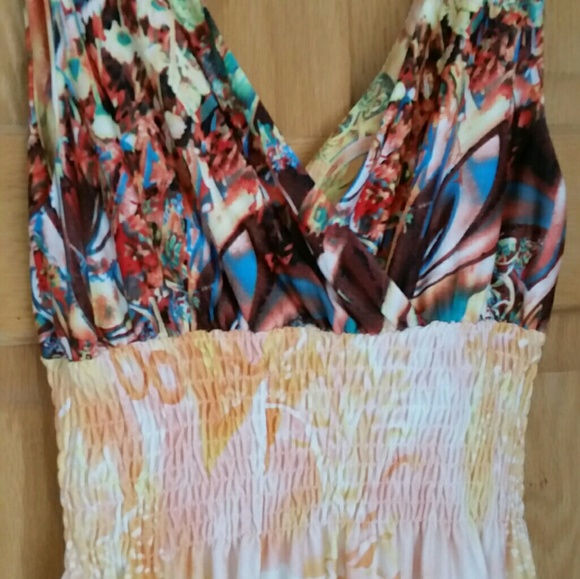 Maxi dress yellows, red, blue size S - Picture 3 of 3